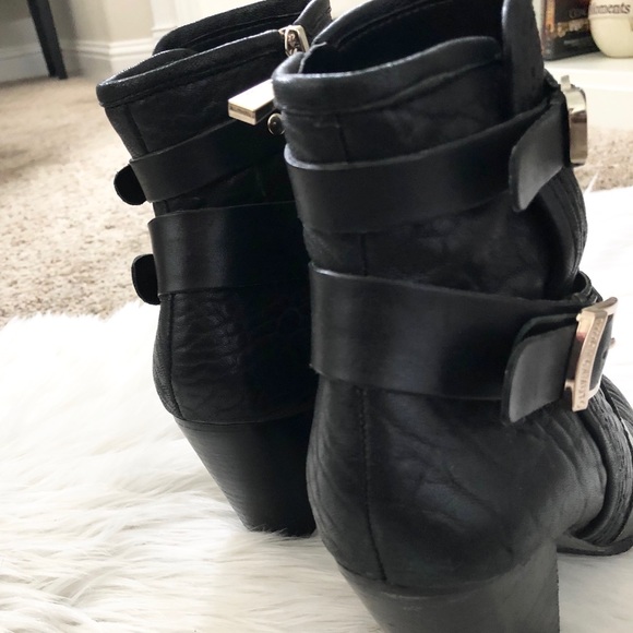 Boots - Picture 2 of 3